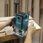Ruteadora 1/2" 2100W 70 mm Makita RP2301FC - Imagen 2